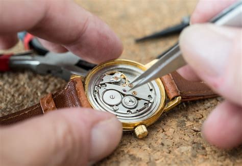 watch repair in newton